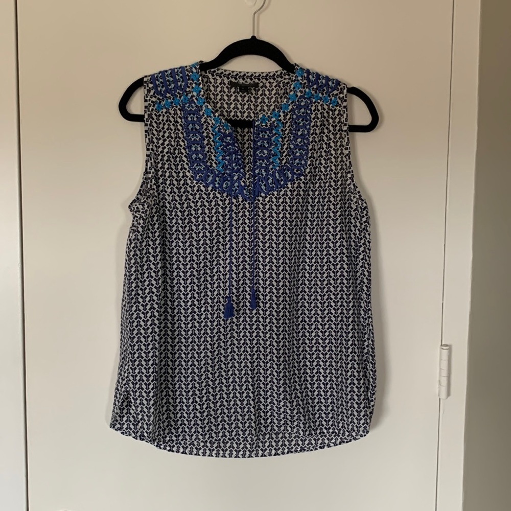 J.Crew Blue, Embroidered Sleeveless top Sz 8